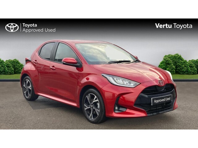 Main listing image - Toyota Yaris