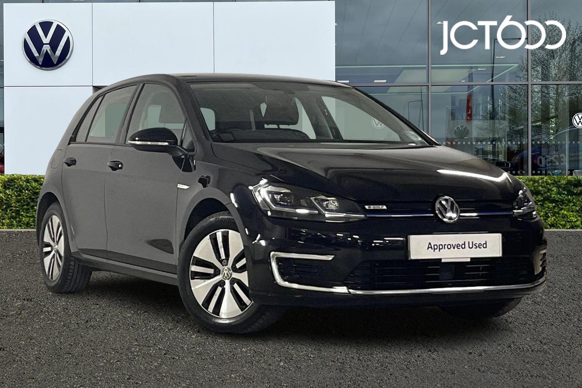 Main listing image - Volkswagen e-Golf