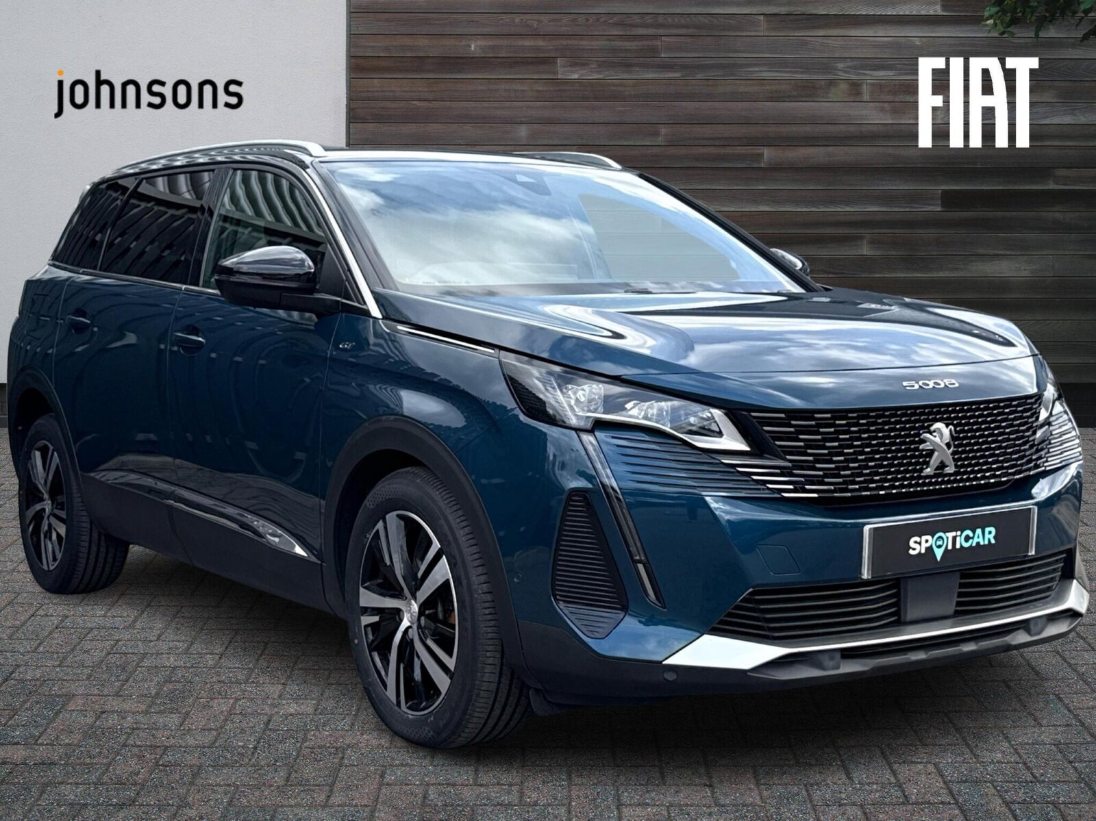 Main listing image - Peugeot 5008