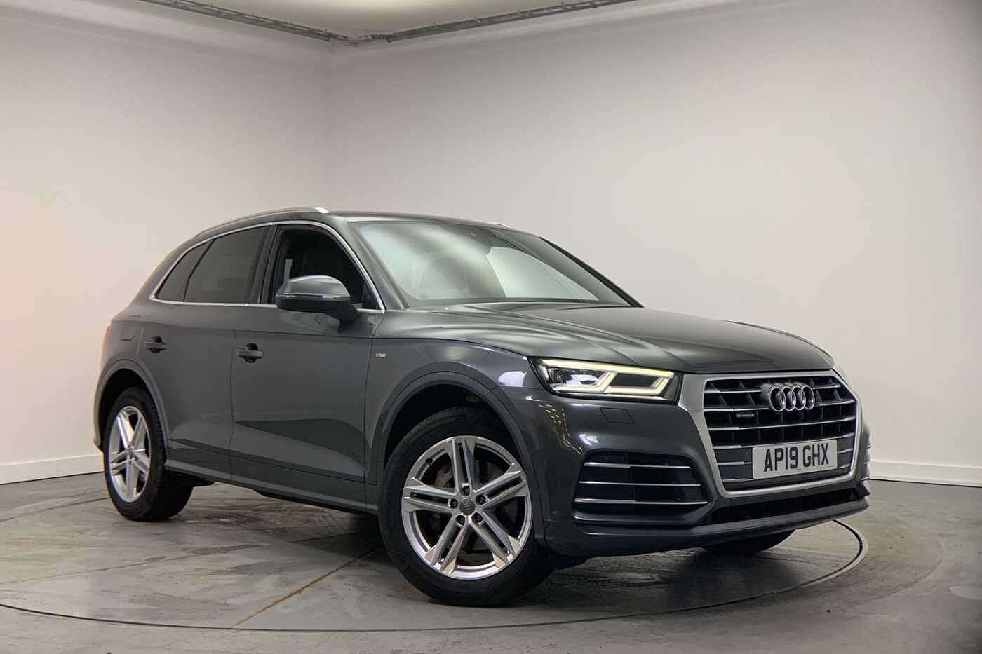 Main listing image - Audi Q5