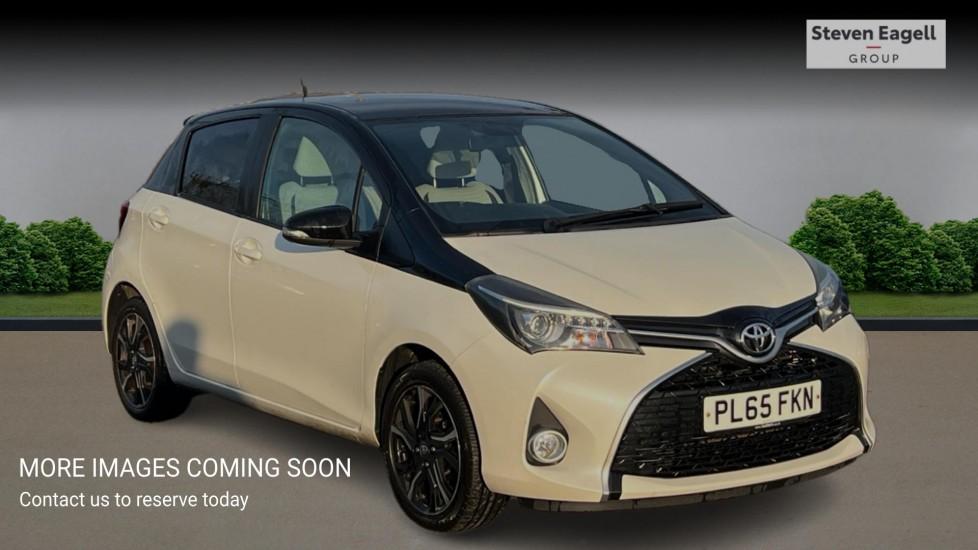 Main listing image - Toyota Yaris