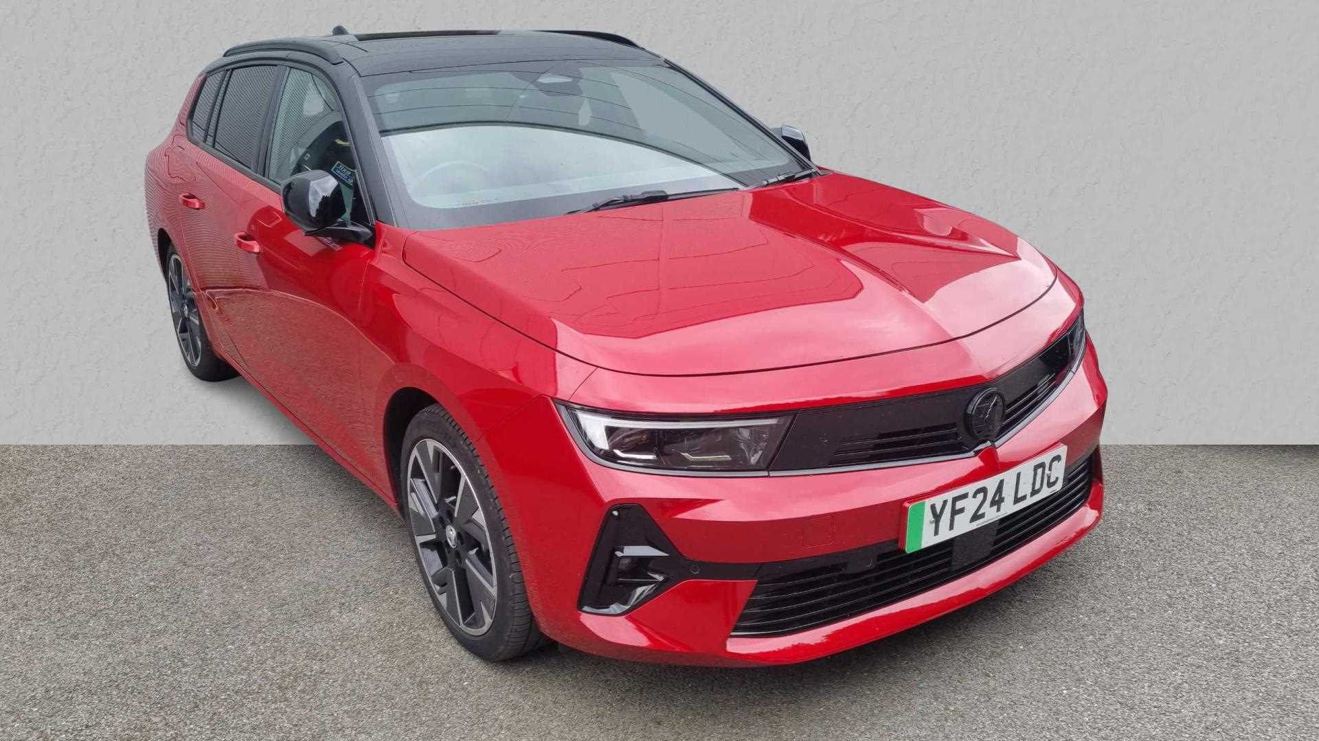 Main listing image - Vauxhall Astra Sports Tourer