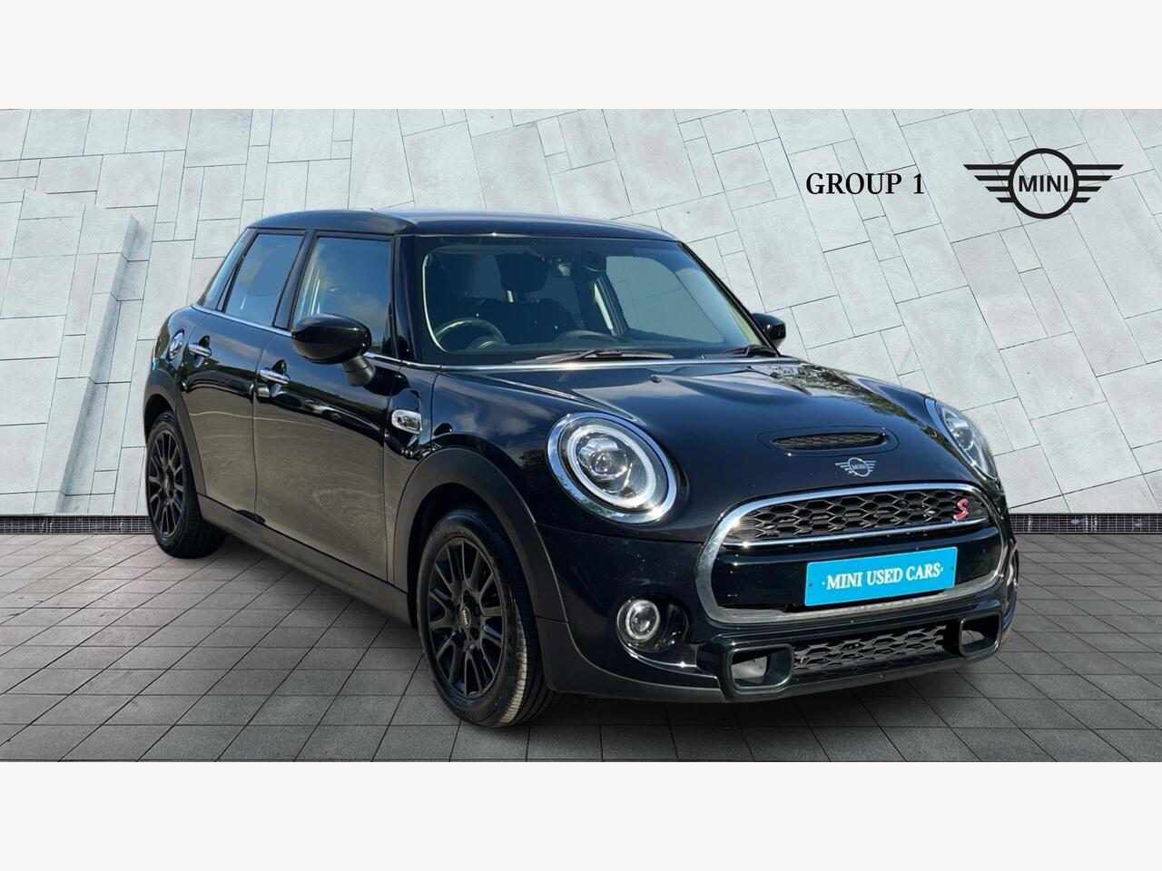Main listing image - MINI Hatchback