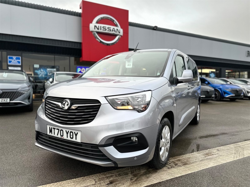 Main listing image - Vauxhall Combo Life