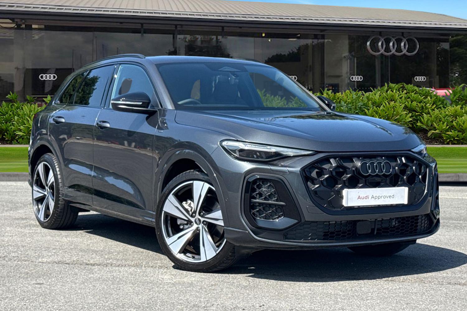 Main listing image - Audi Q5
