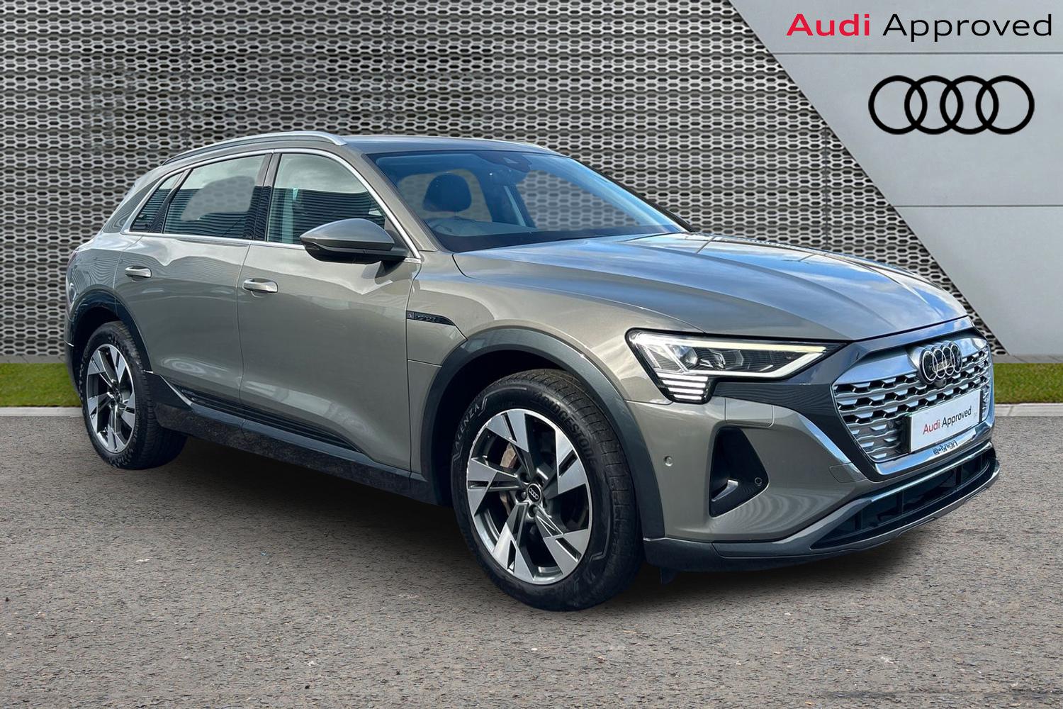 Main listing image - Audi Q8