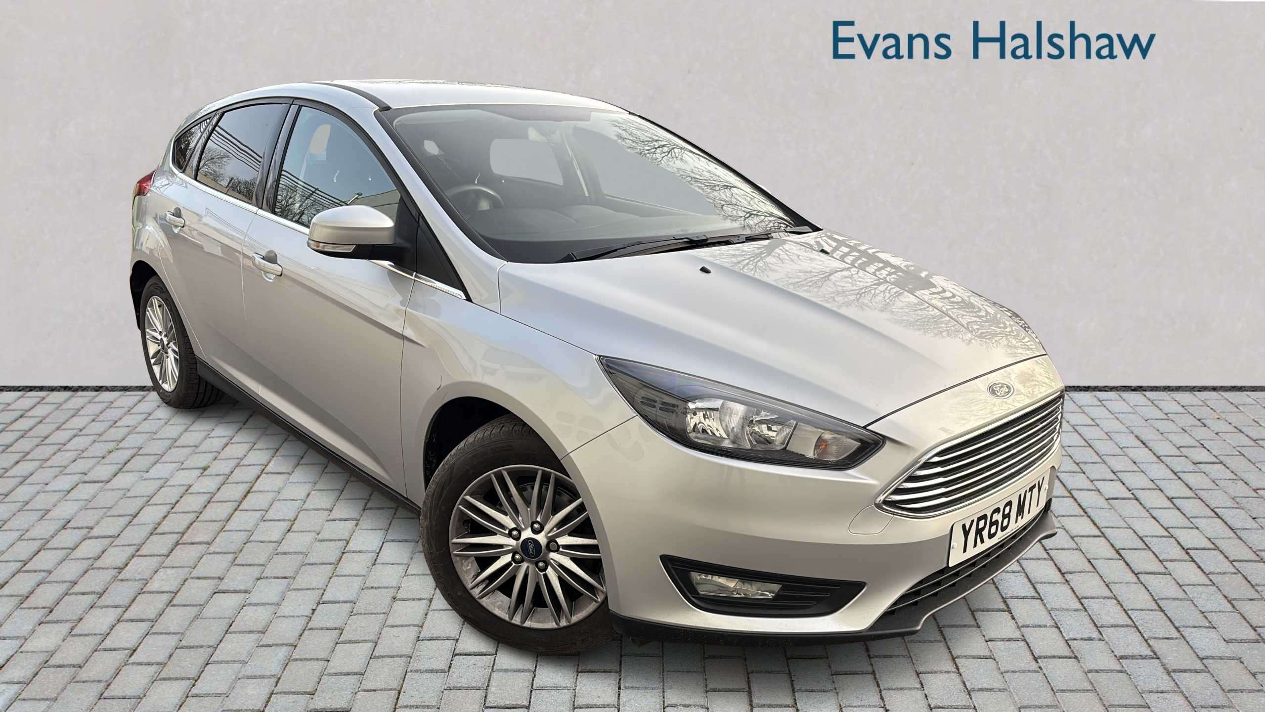 Main listing image - Ford Focus