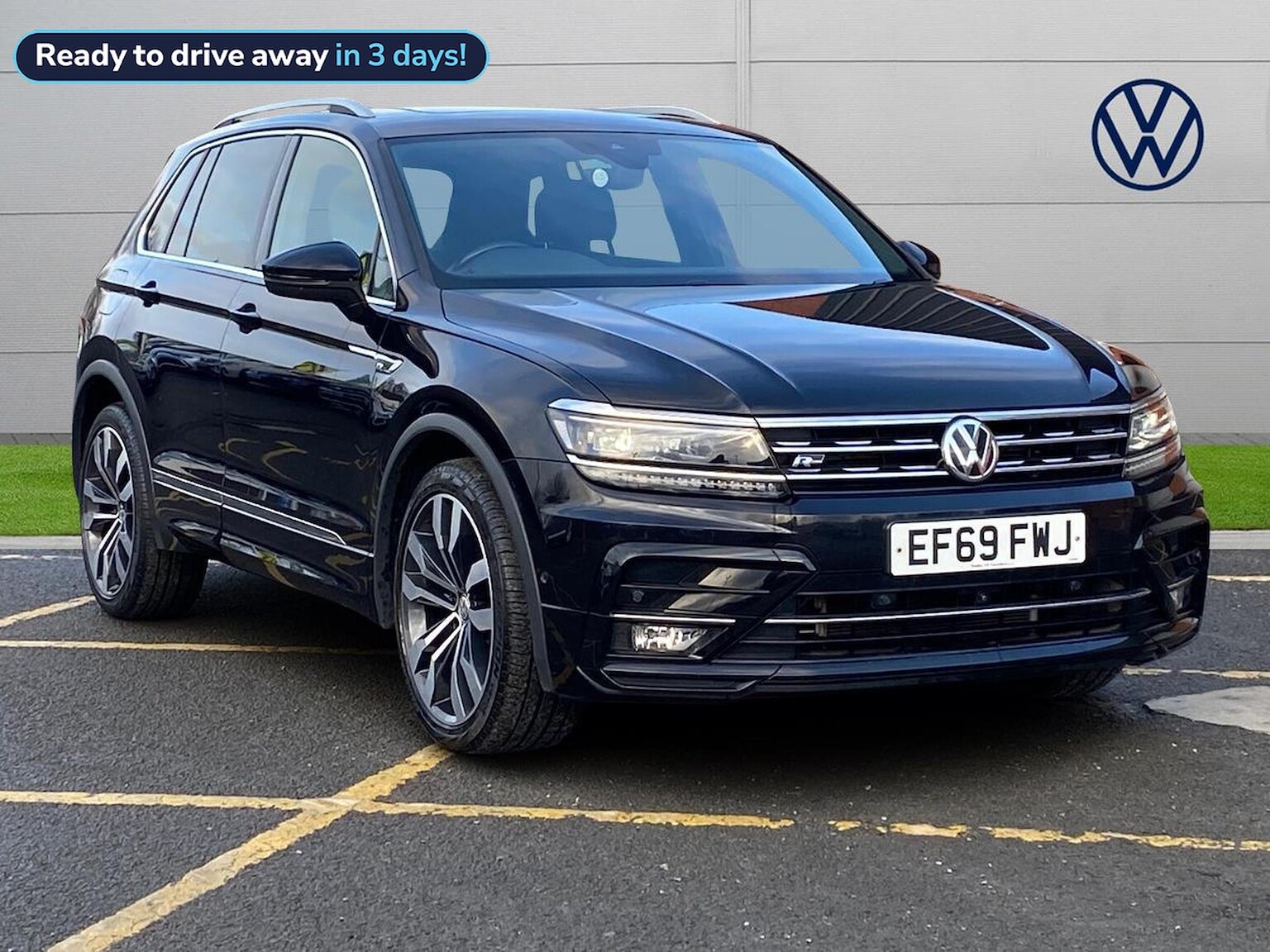 Main listing image - Volkswagen Tiguan