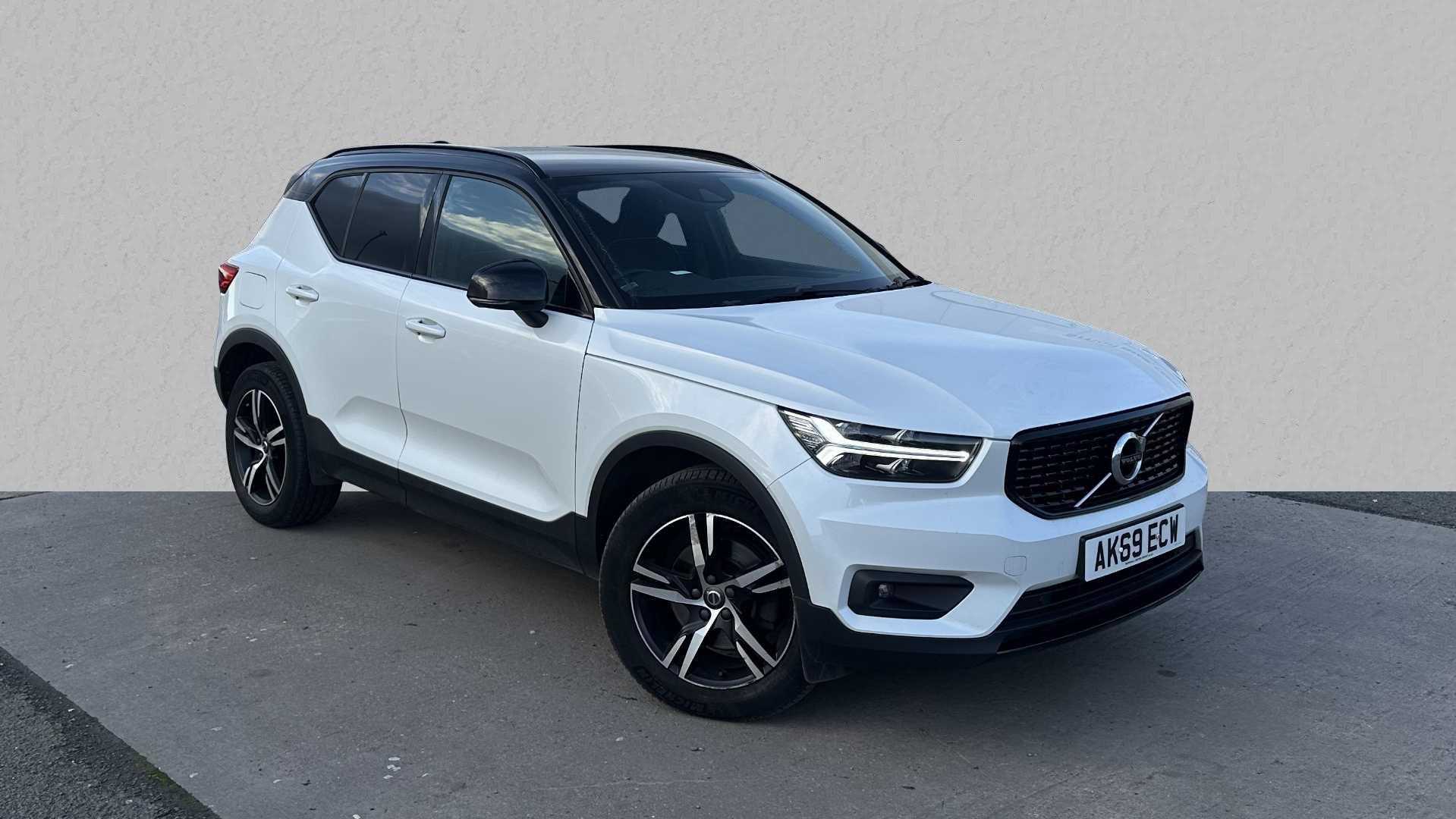 Main listing image - Volvo XC40