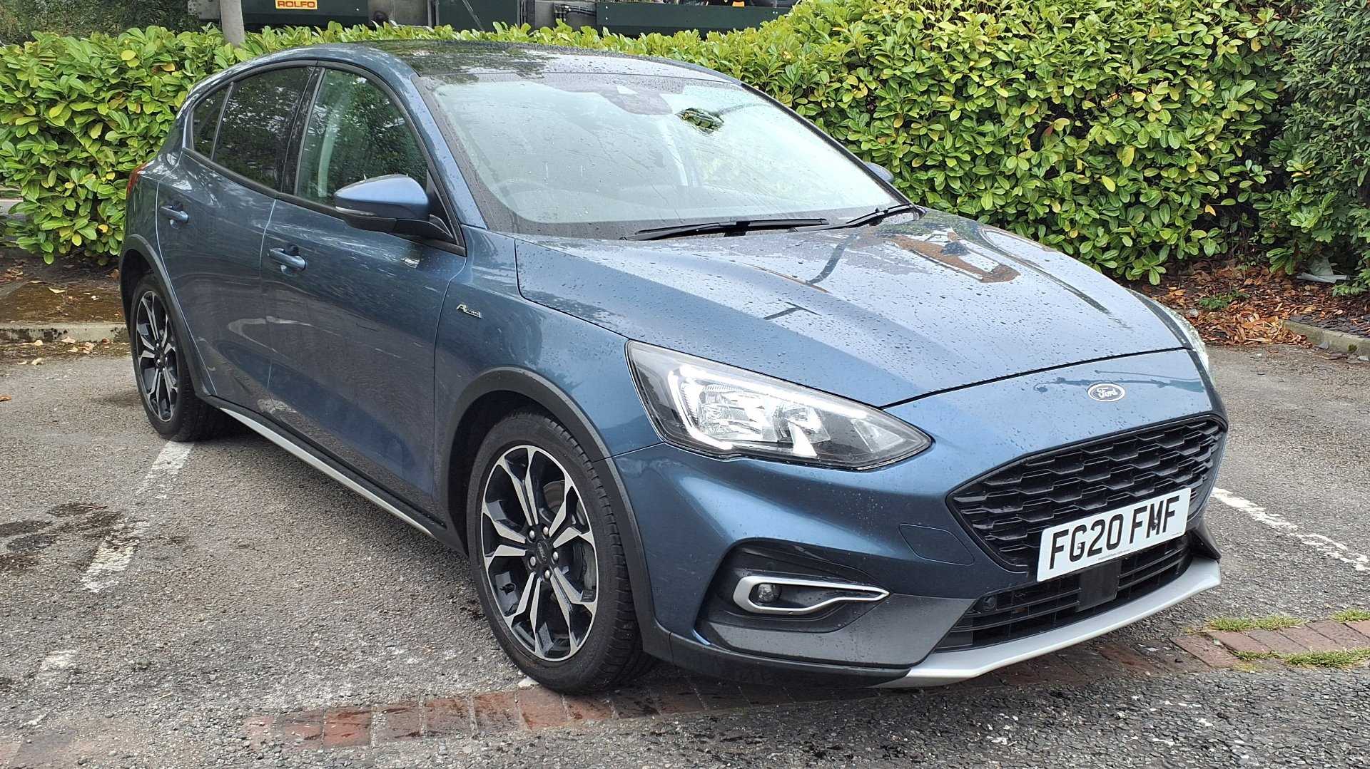 Main listing image - Ford Focus Active