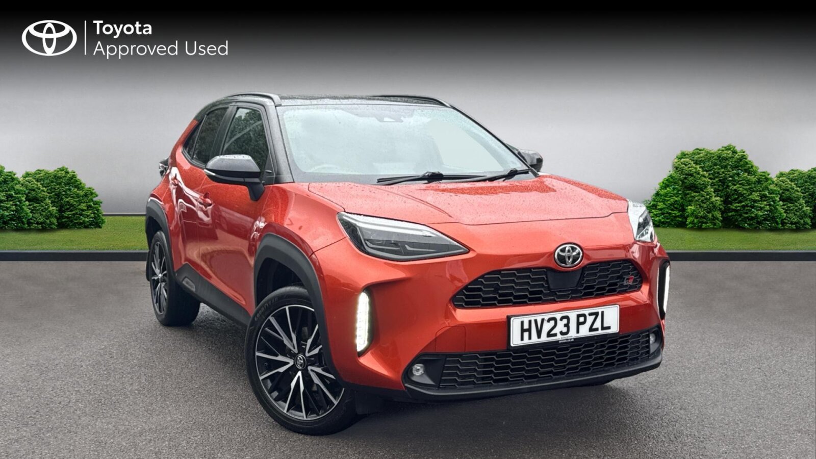 Main listing image - Toyota Yaris Cross