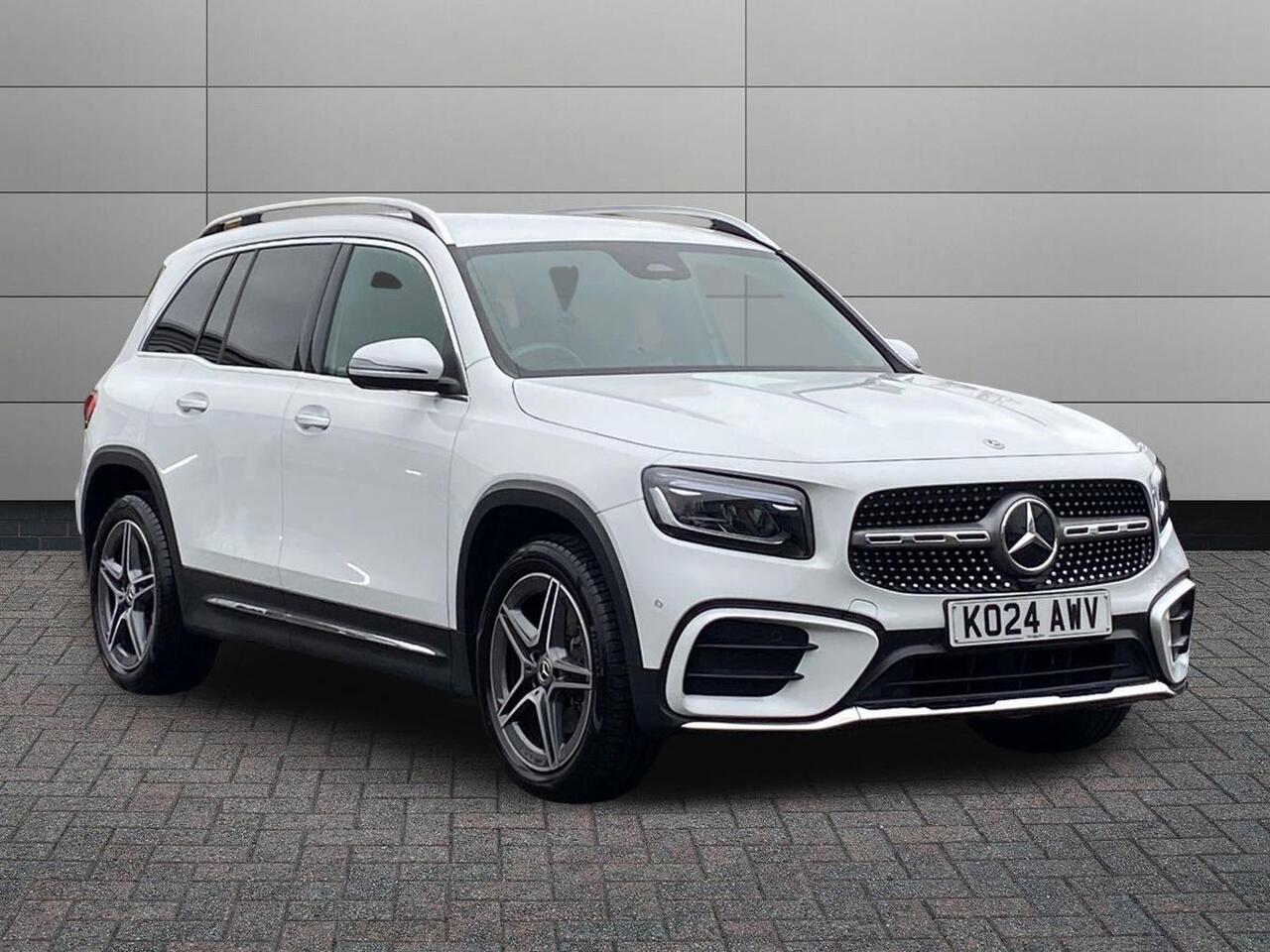 Main listing image - Mercedes-Benz GLB