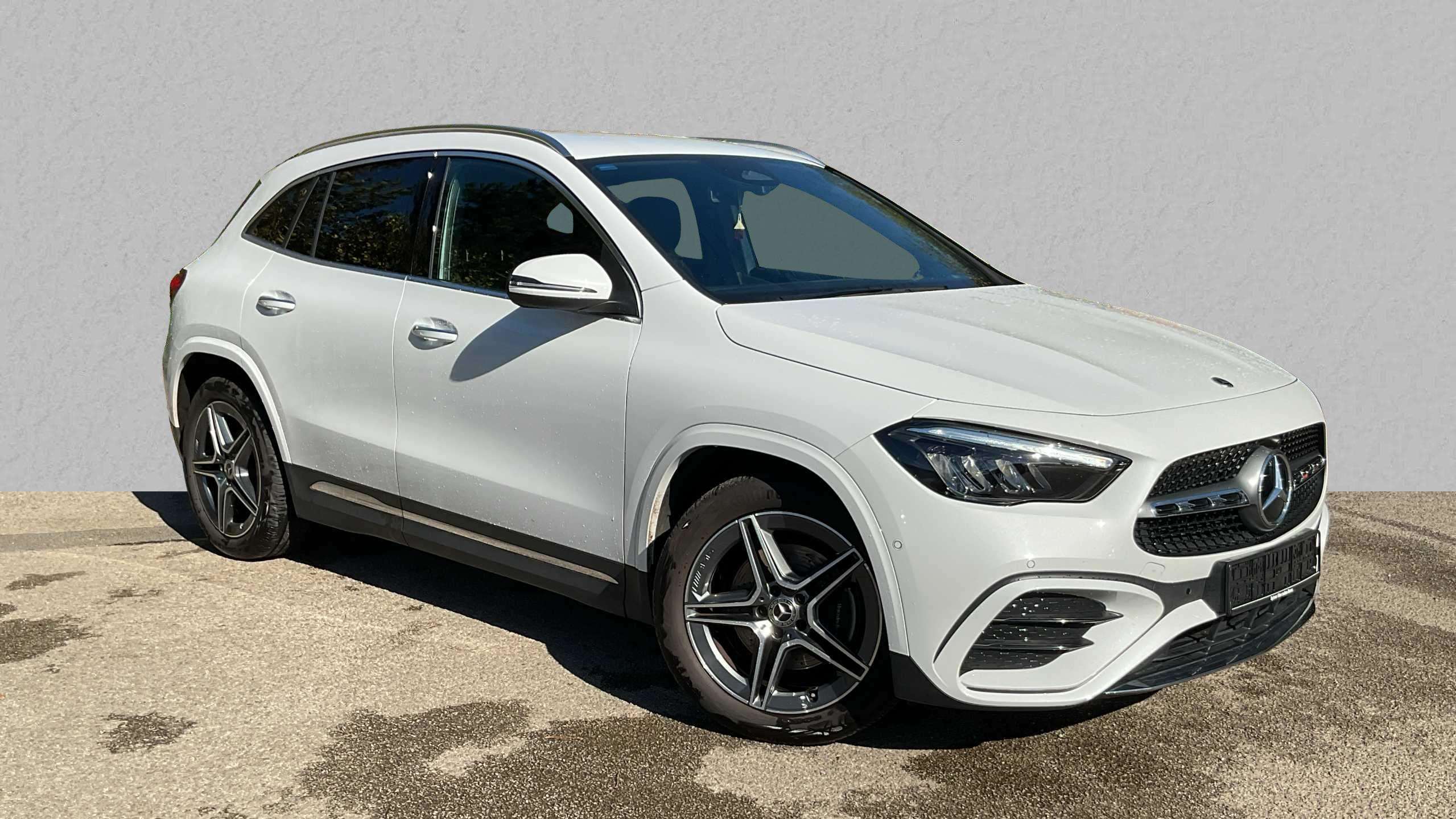 Main listing image - Mercedes-Benz GLA