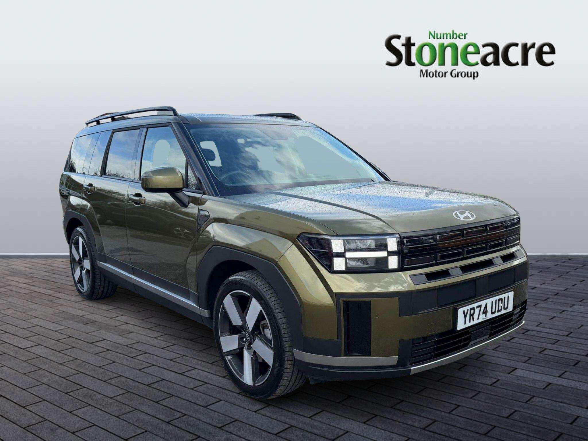 Main listing image - Hyundai Santa Fe