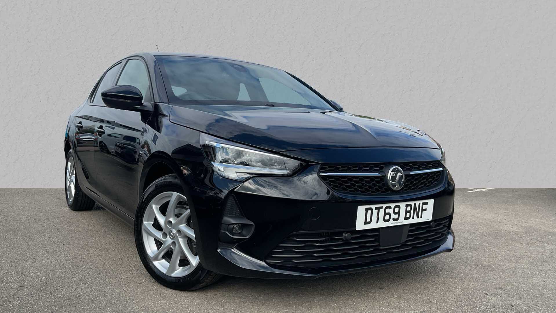 Main listing image - Vauxhall Corsa