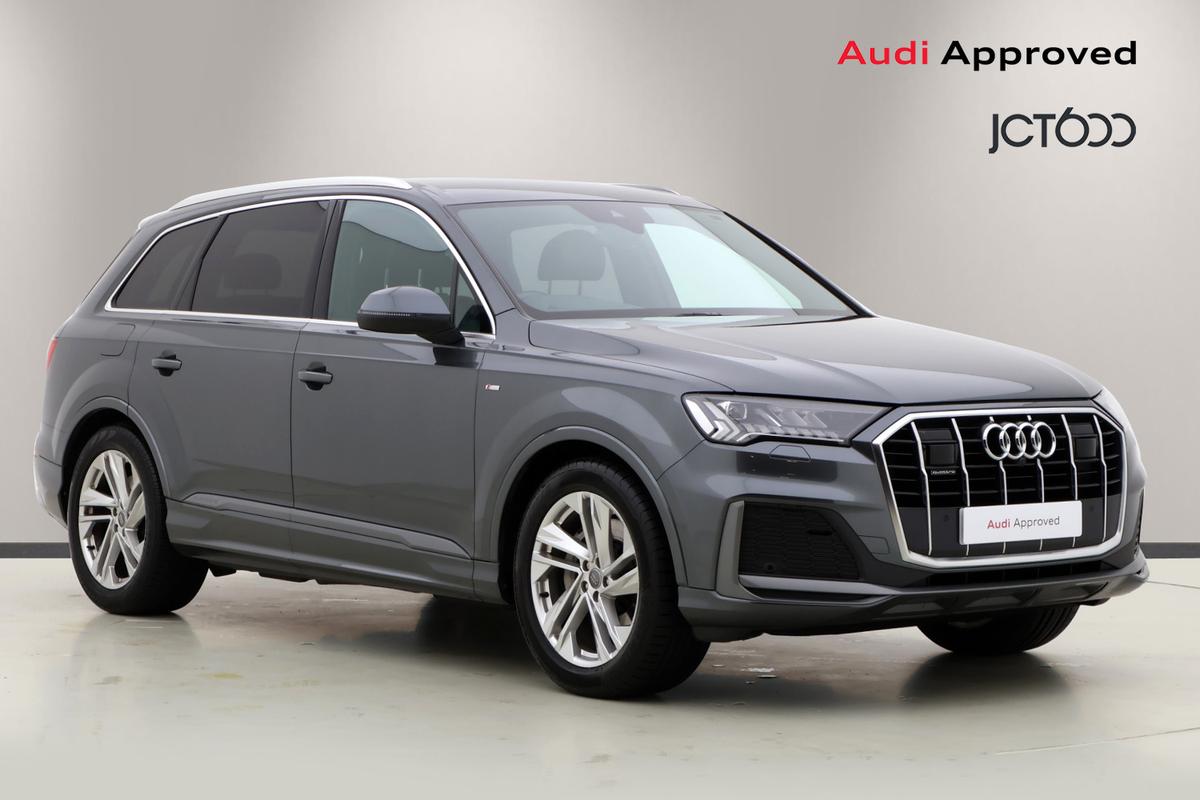 Main listing image - Audi Q7