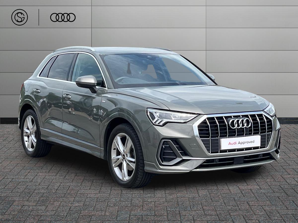 Main listing image - Audi Q3