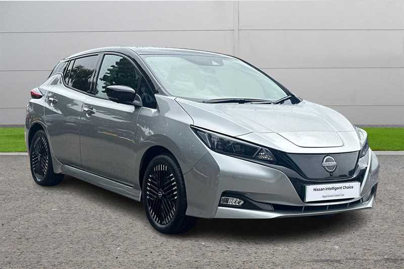 Main listing image - Nissan Leaf