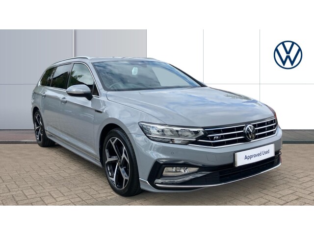 Main listing image - Volkswagen Passat Estate