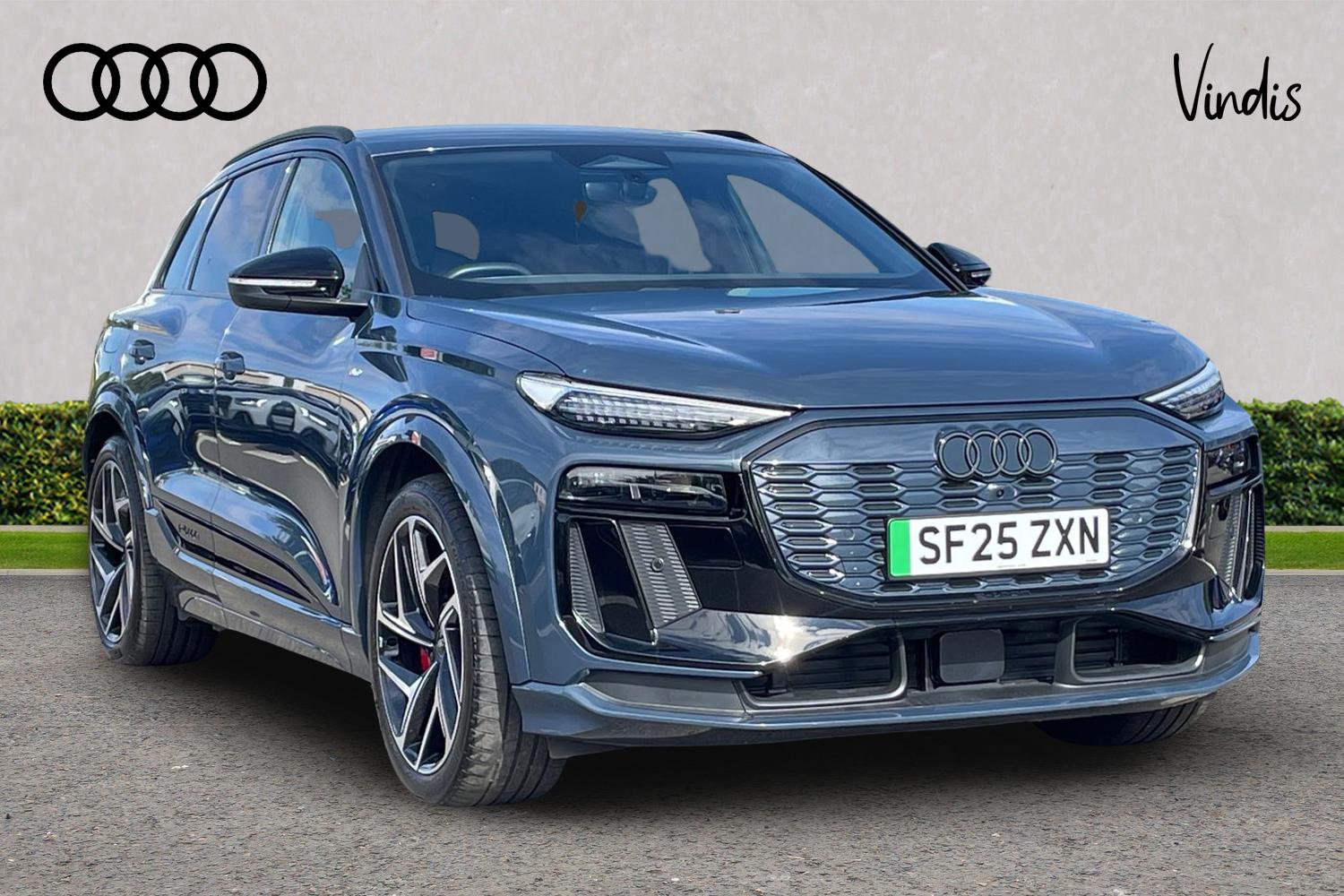 Main listing image - Audi Q6
