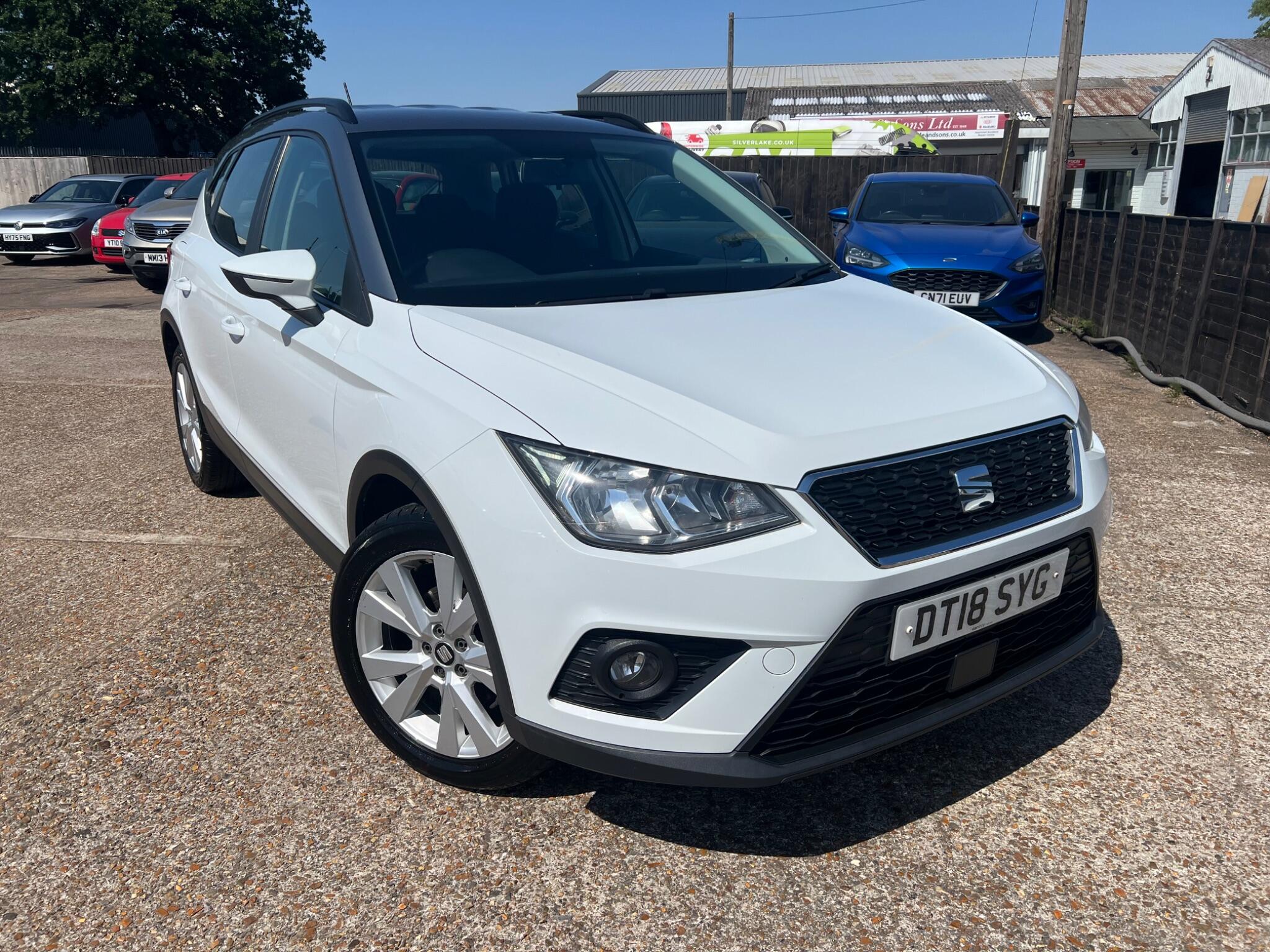 Main listing image - SEAT Arona