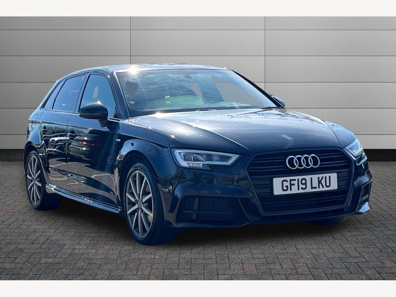 Main listing image - Audi A3