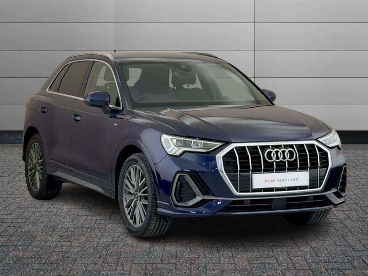 Main listing image - Audi Q3