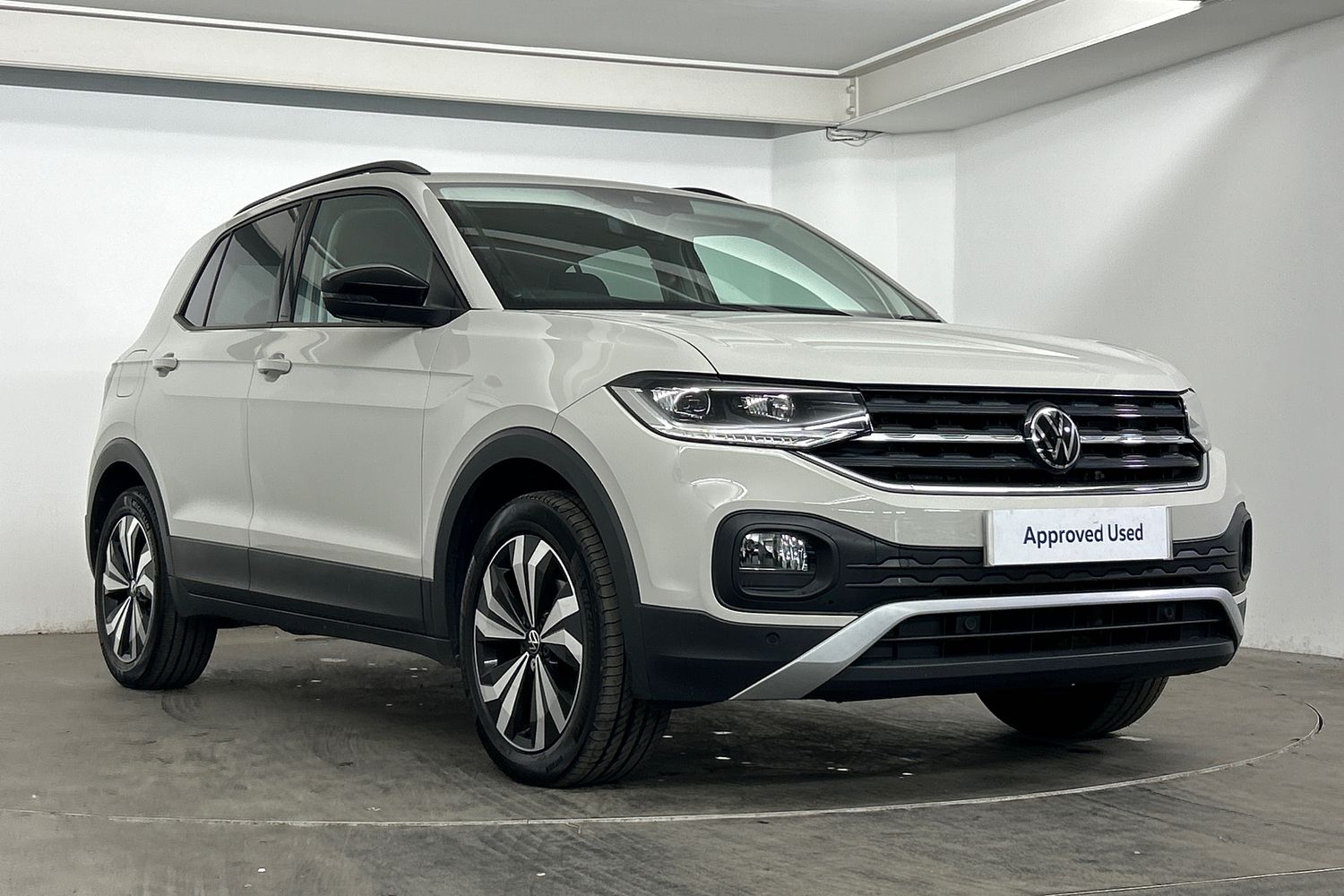 Main listing image - Volkswagen T-Cross