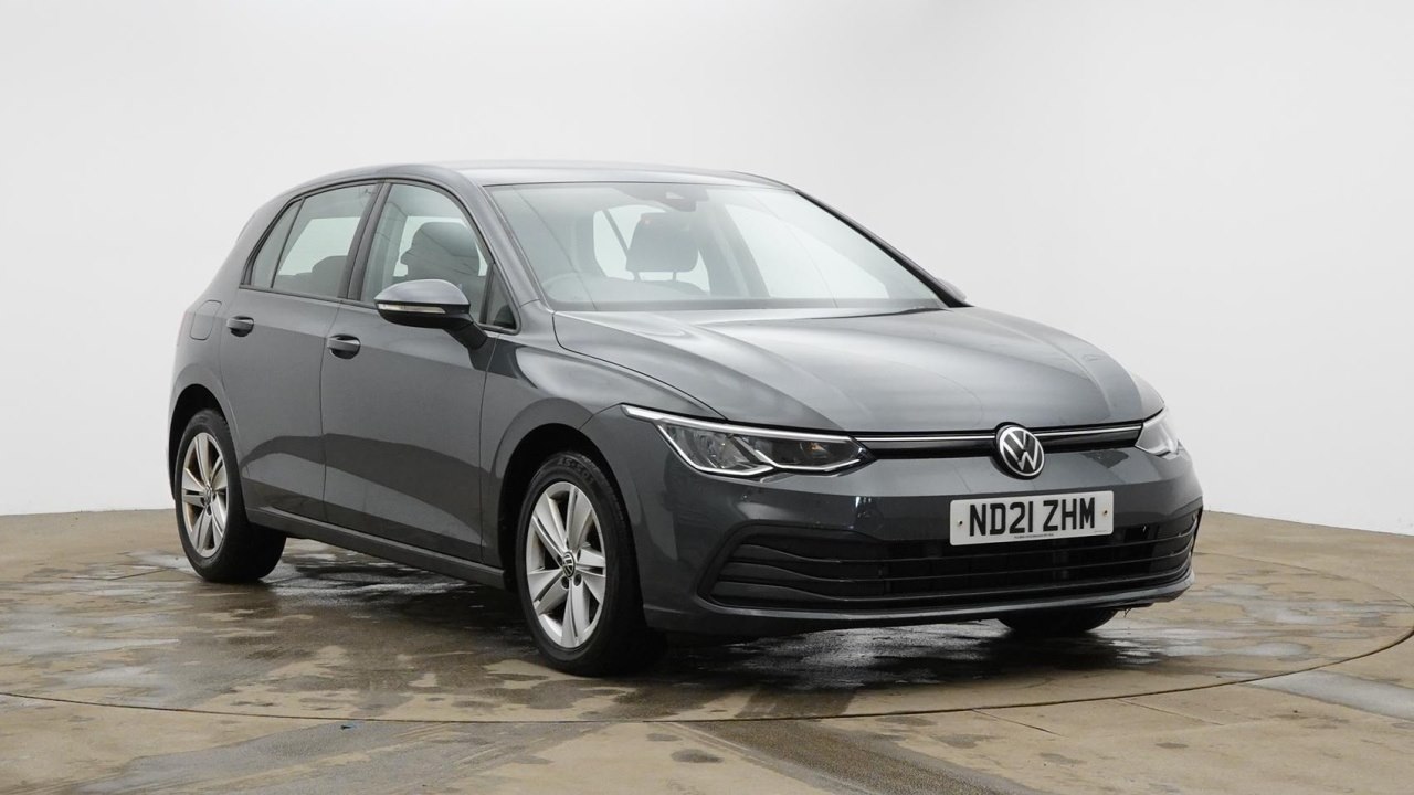 Main listing image - Volkswagen Golf