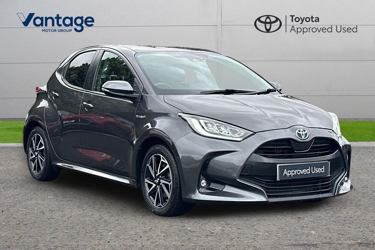 Main listing image - Toyota Yaris