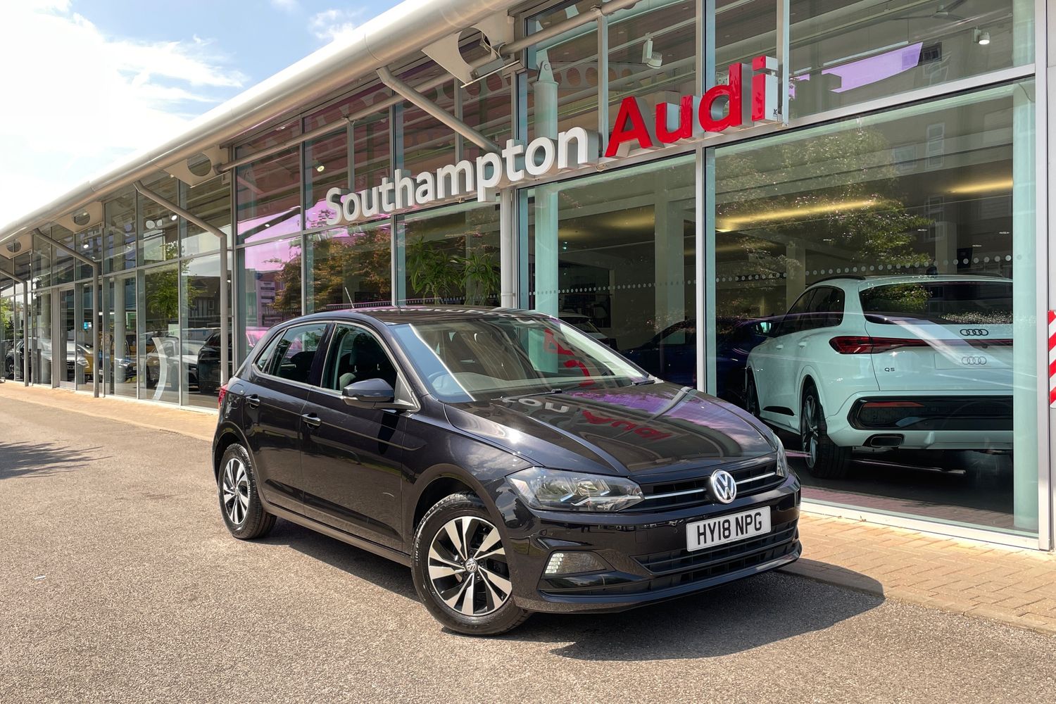 Main listing image - Volkswagen Polo