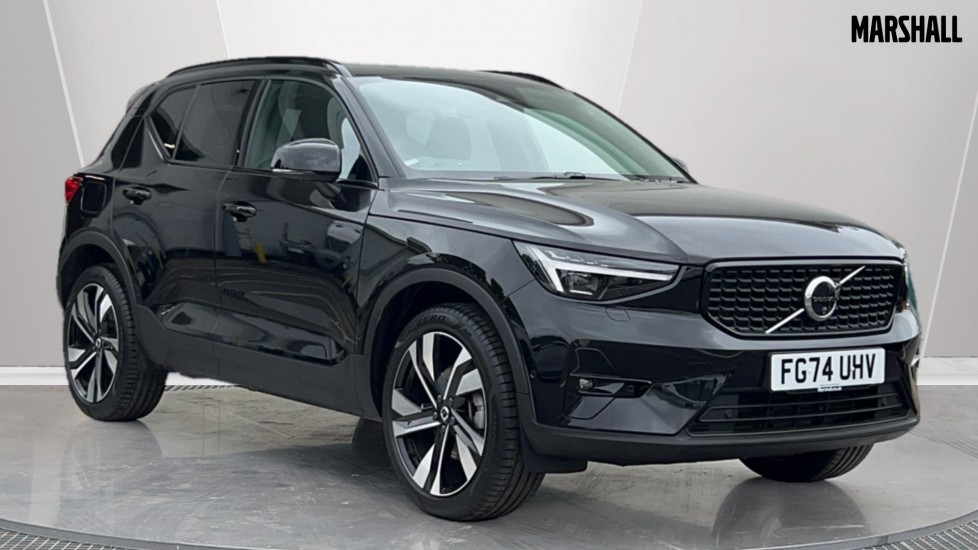 Main listing image - Volvo XC40