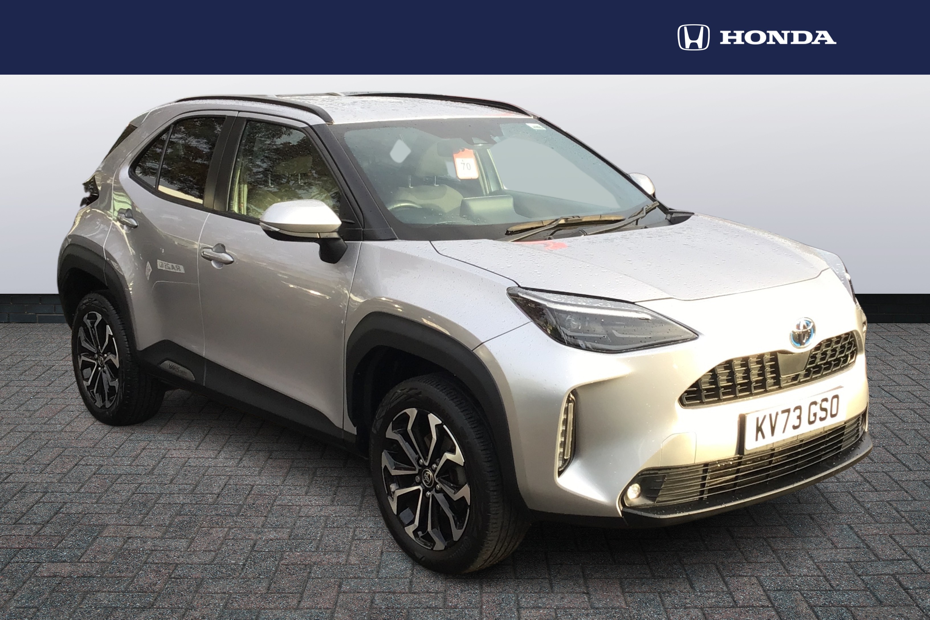 Main listing image - Toyota Yaris Cross