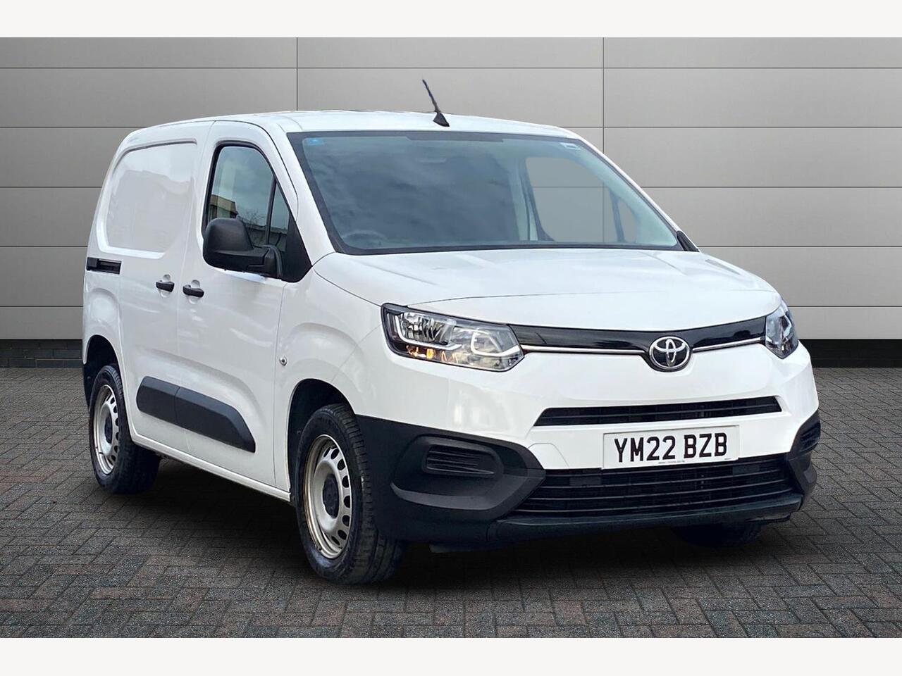 Main listing image - Toyota Proace City