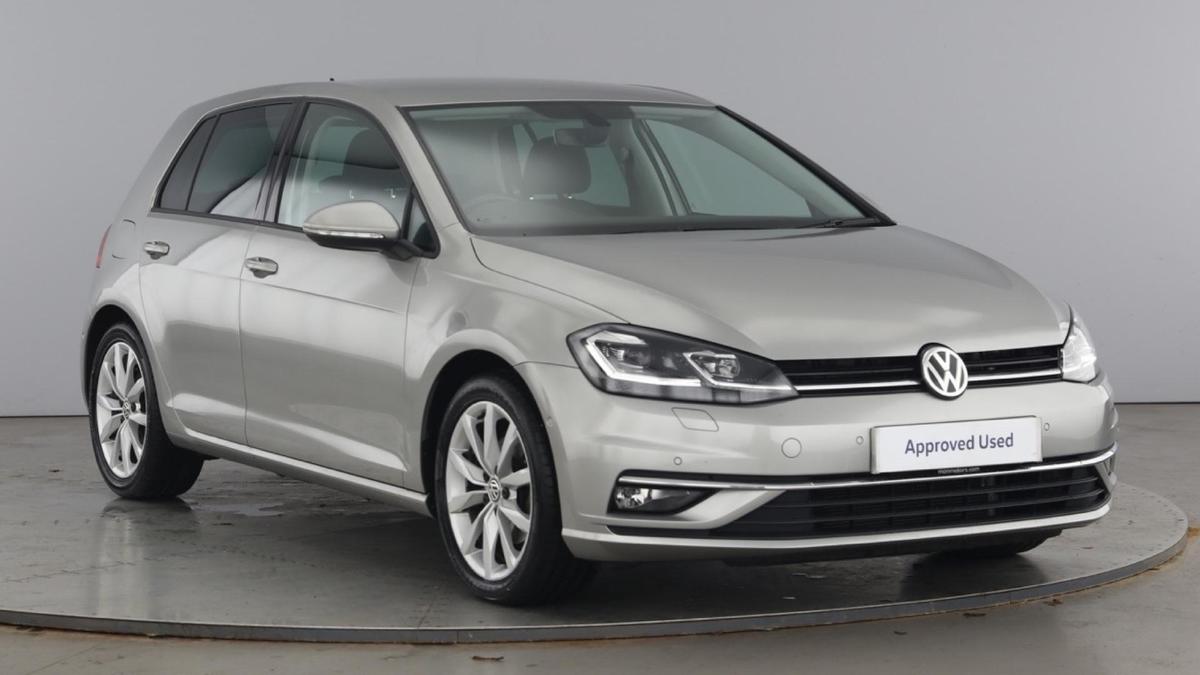 Main listing image - Volkswagen Golf