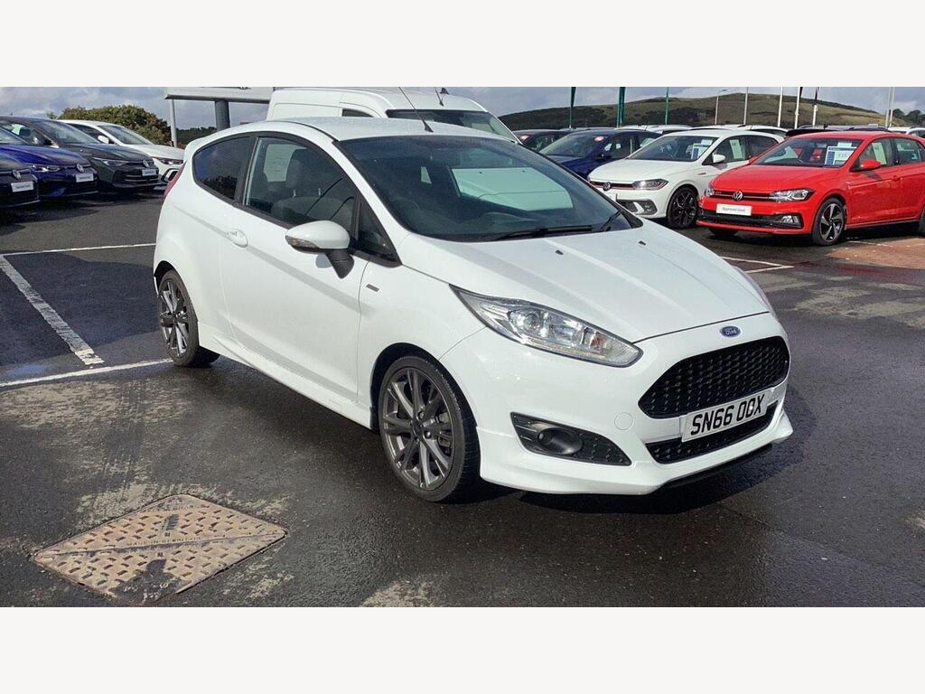 Main listing image - Ford Fiesta