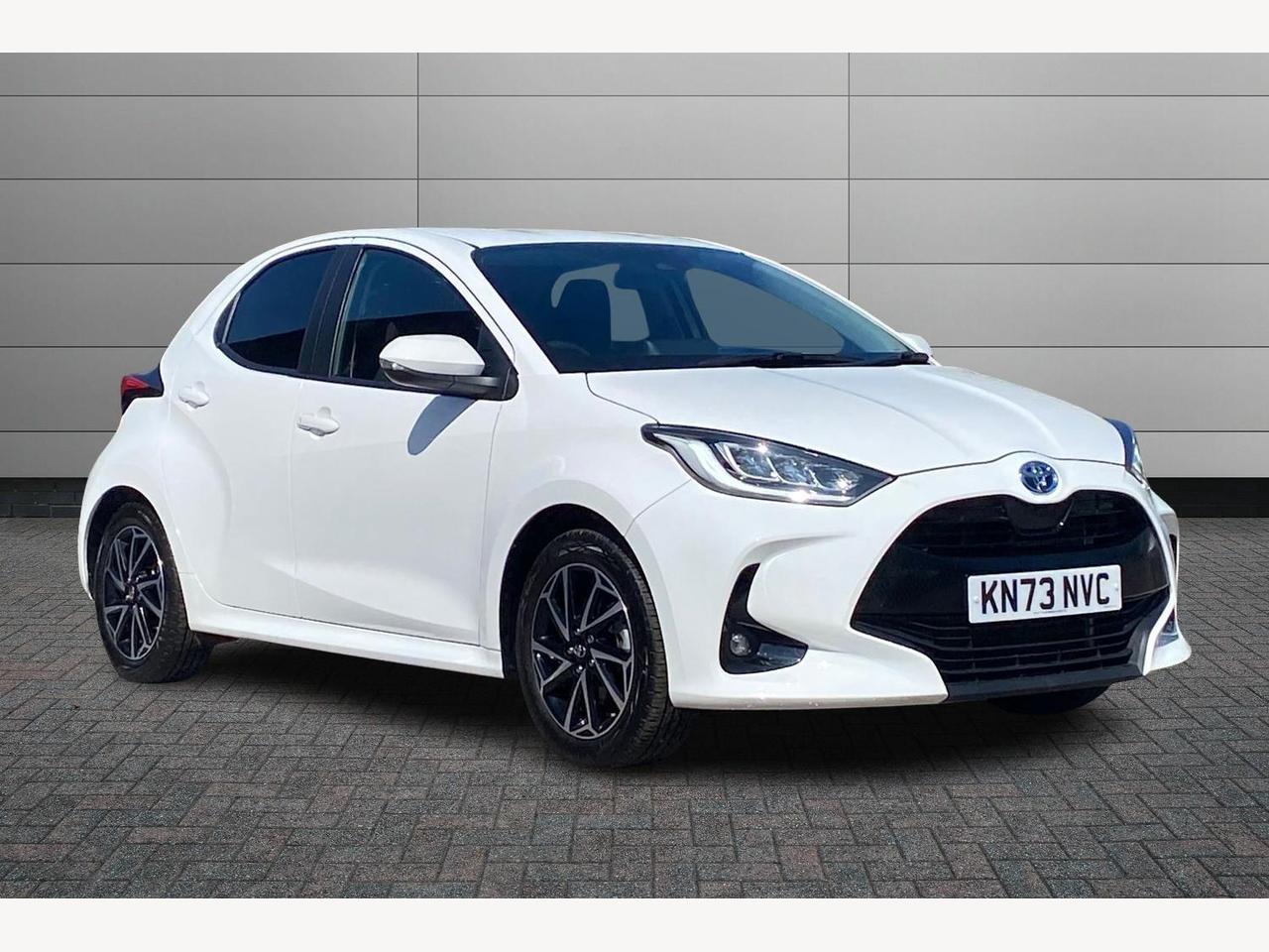 Main listing image - Toyota Yaris