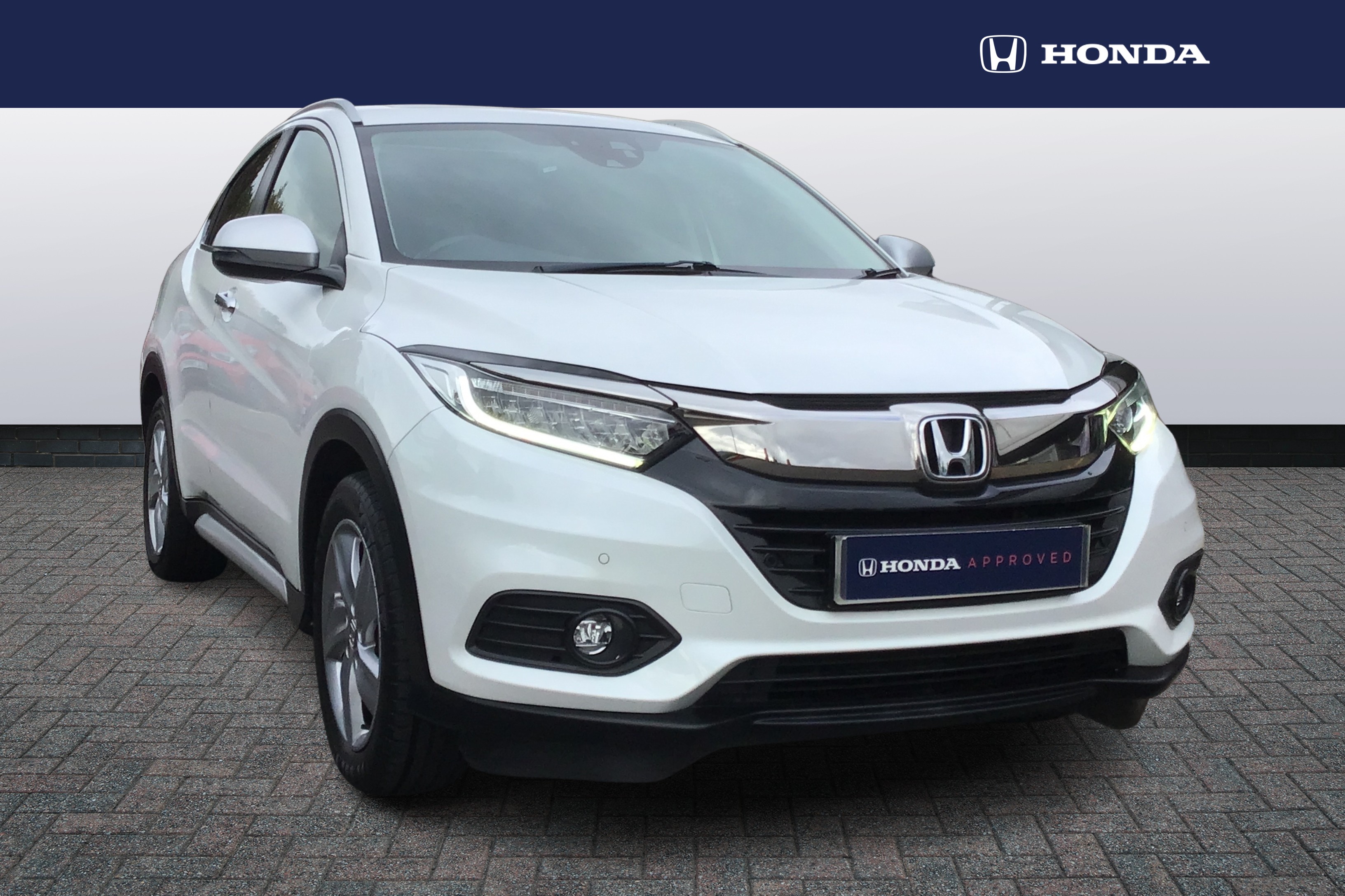 Main listing image - Honda HR-V