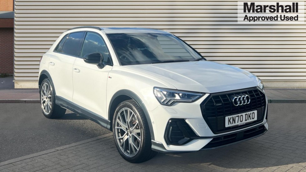 Main listing image - Audi Q3