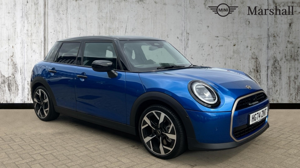 Main listing image - MINI Hatchback 5dr