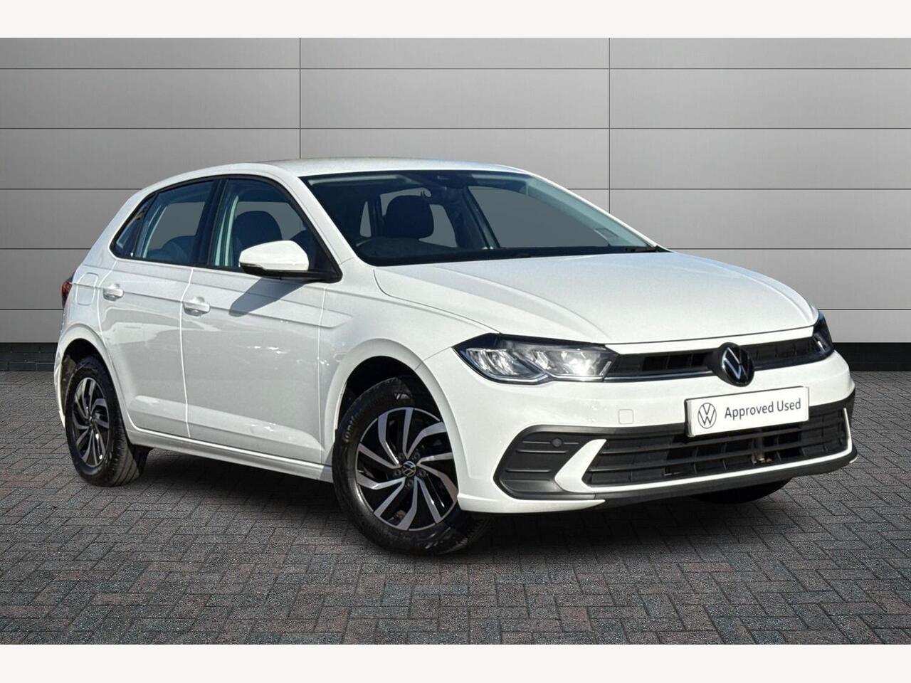 Main listing image - Volkswagen Polo