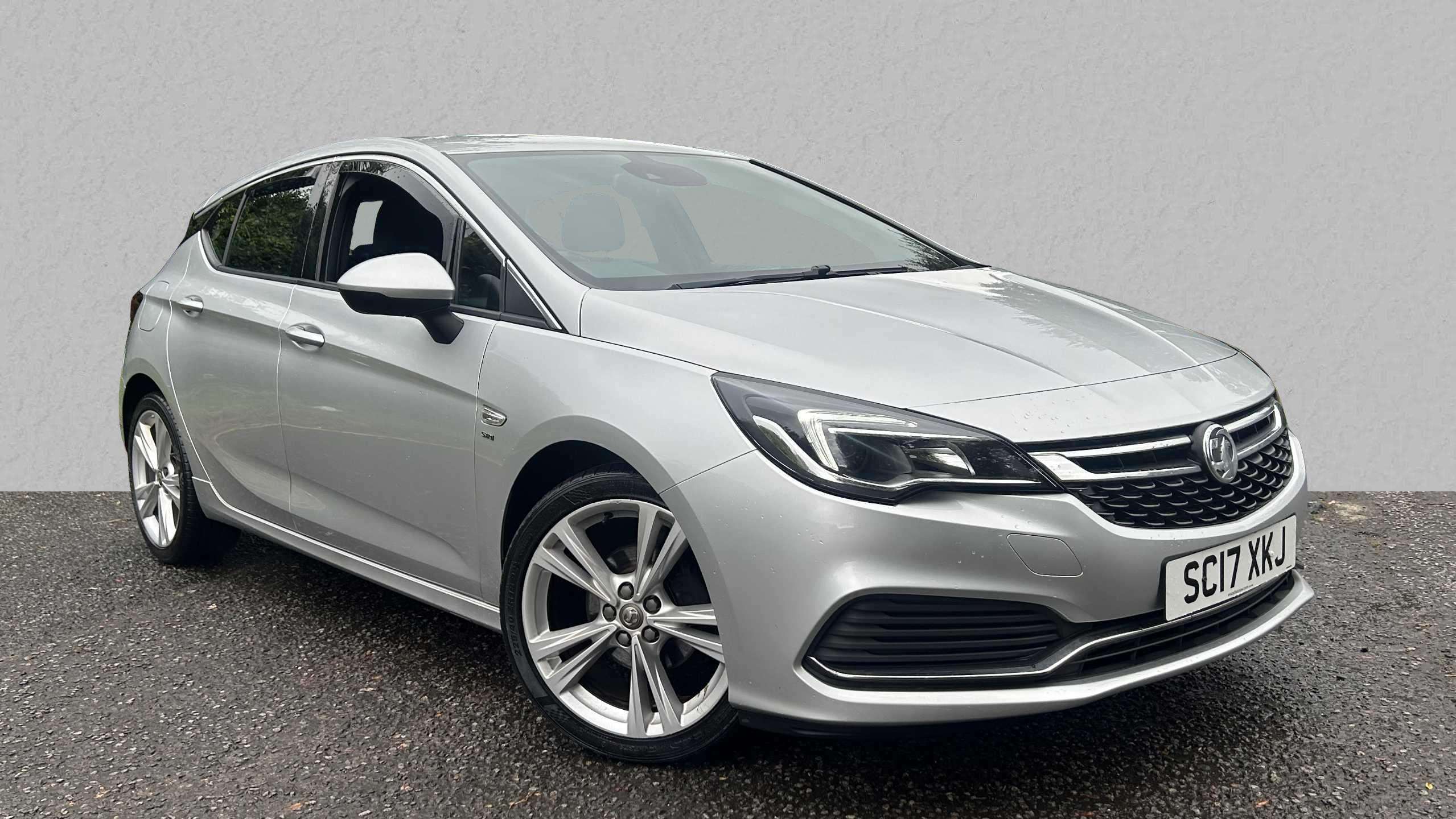Main listing image - Vauxhall Astra