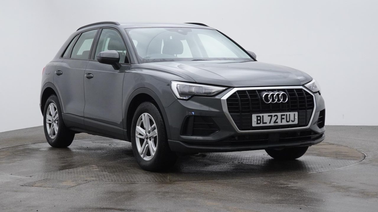 Main listing image - Audi Q3