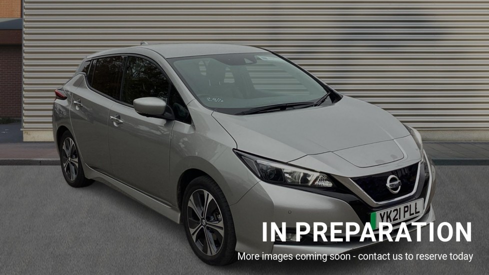 Main listing image - Nissan Leaf