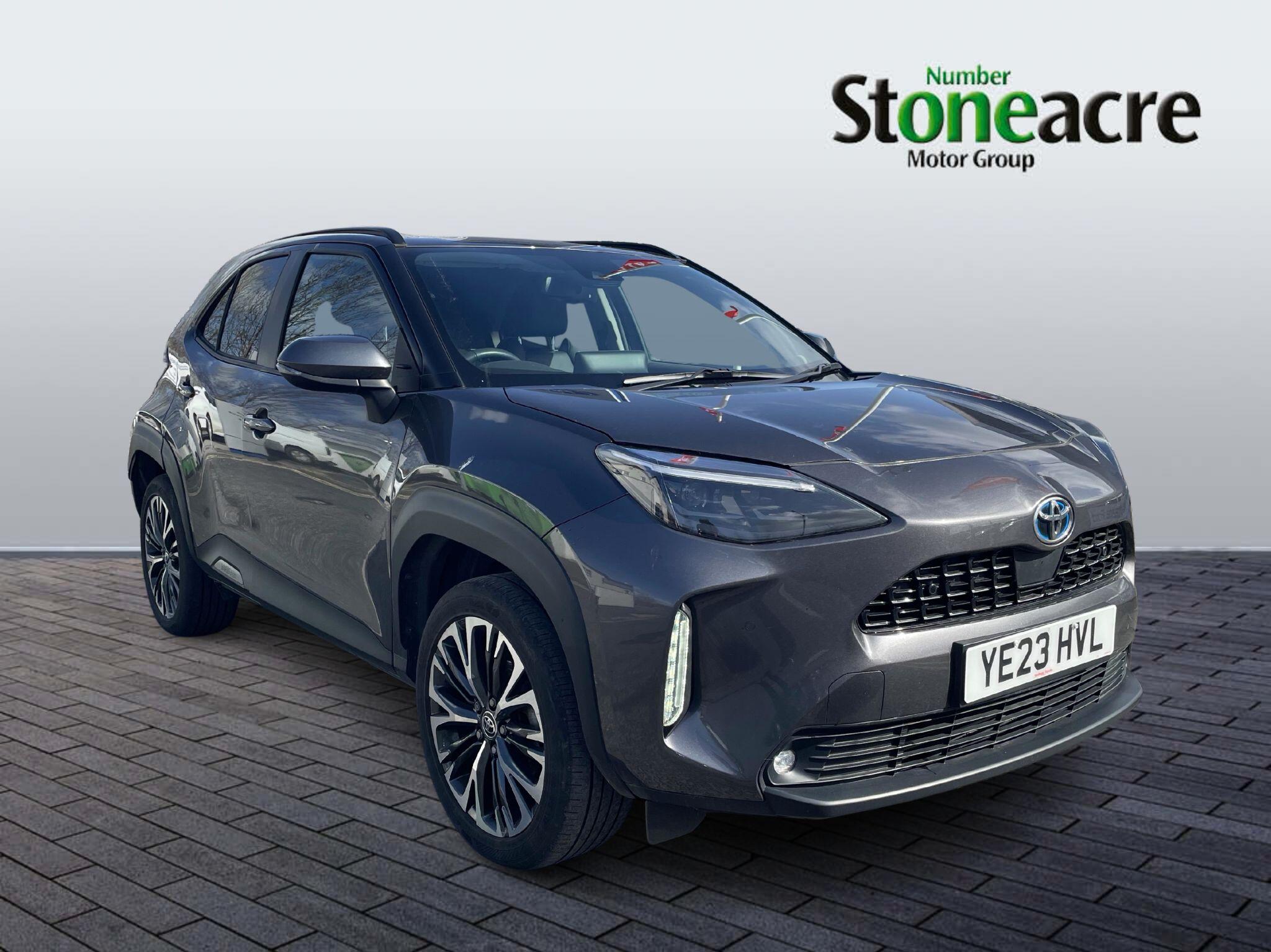 Main listing image - Toyota Yaris Cross