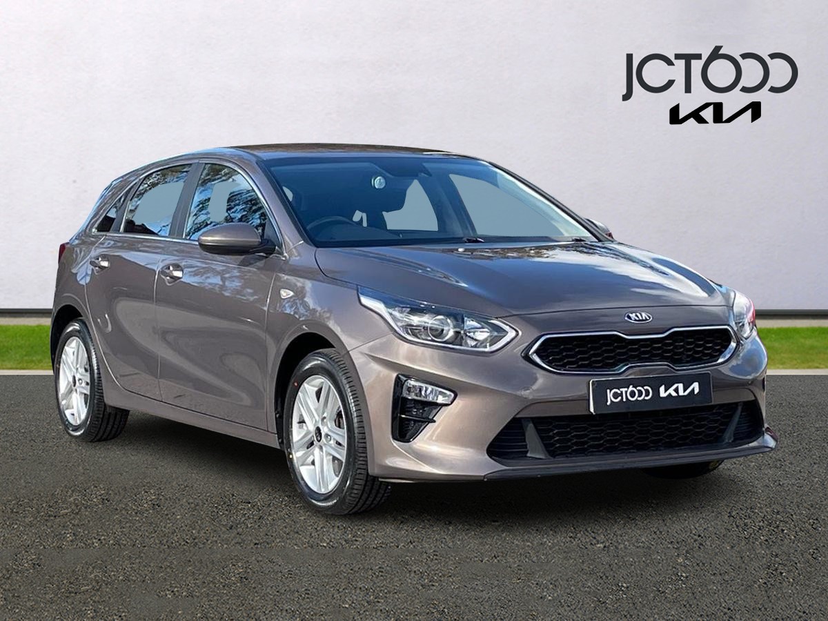Main listing image - Kia Ceed