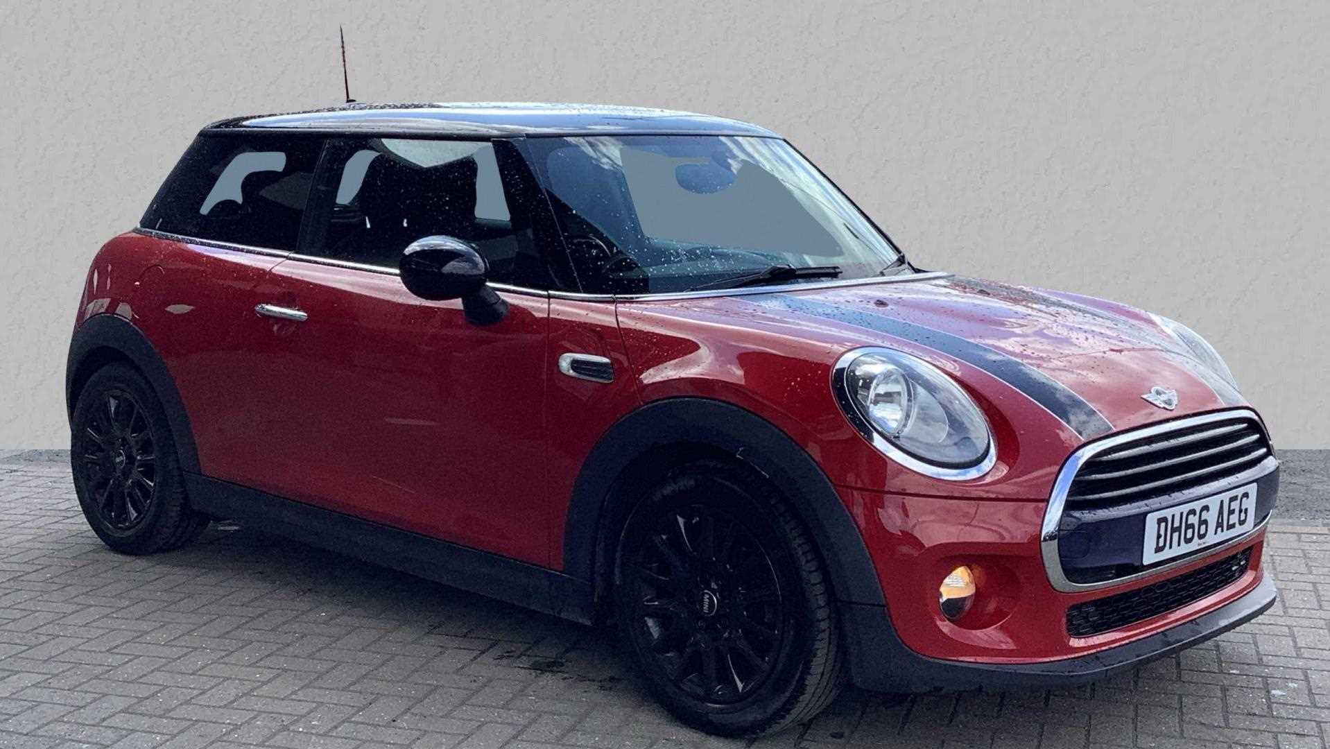 Main listing image - MINI Hatchback