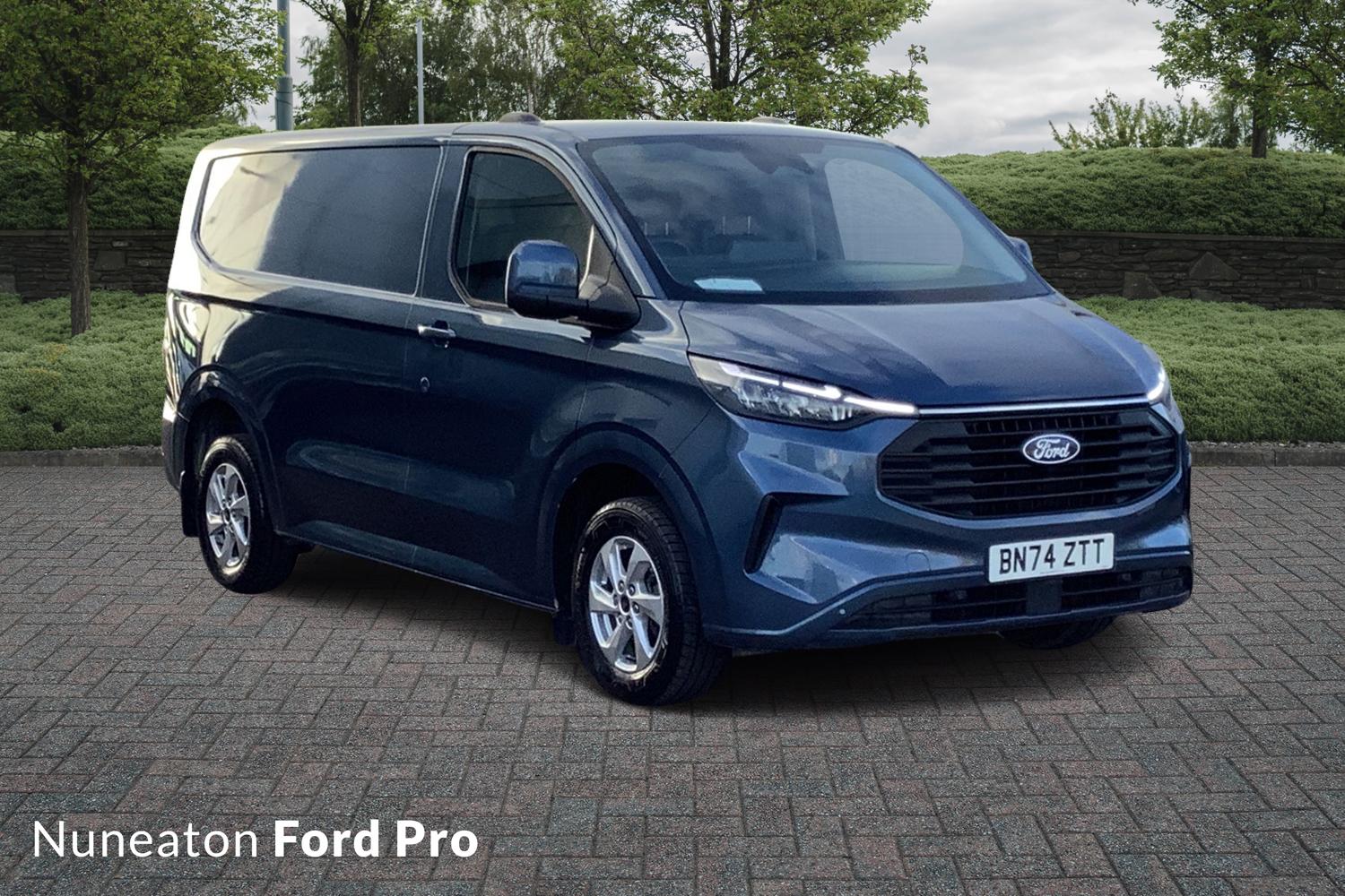 Main listing image - Ford Transit Custom