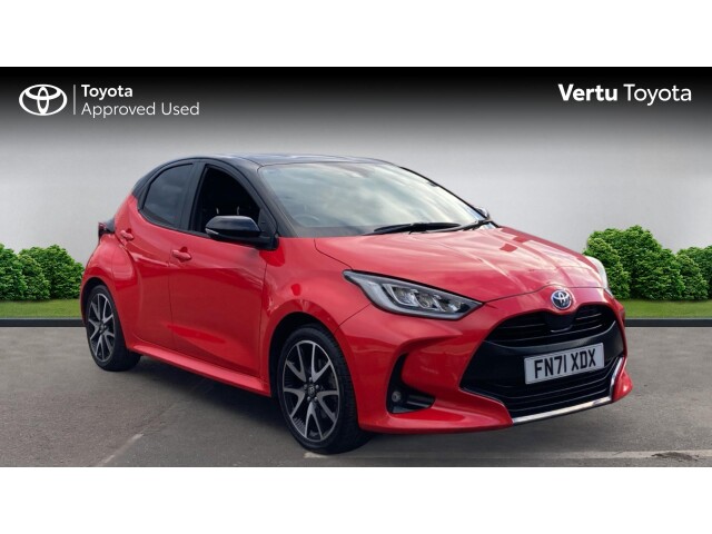 Main listing image - Toyota Yaris