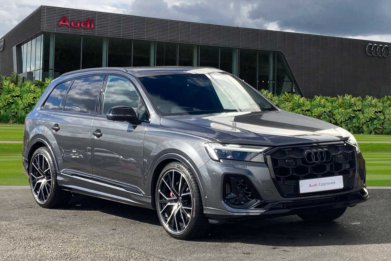 Main listing image - Audi SQ7